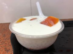 木瓜鲜奶+西米露+椰汁-百花传统甜品店(原址店)
