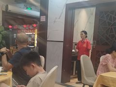 -汇景花园酒家(基立下道店)