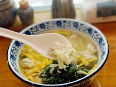 河虾肉小馄饨-君东记本帮面馆(天钥桥路店)