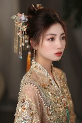 -艾米丽婚纱礼服