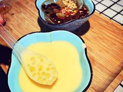 芒果西米露-董眼镜火锅(洪崖洞总店)