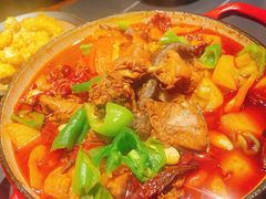 -阿里家·新疆烤肉酒場 by MIG