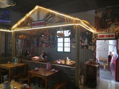-老三样·美食研究中心(世贸路店)