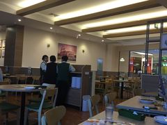 大堂-萨莉亚意大利餐厅(龙胜站颂荟商场店)