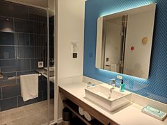 -珠海拱北口岸智选假日酒店