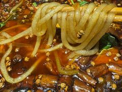 -鸿顺老铁锅美蛙鱼府(解放碑店)