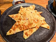 鸡蛋海鲜饼-撒郎嘿·朝鲜民俗餐馆