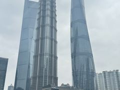 -陆家嘴空中步行连廊