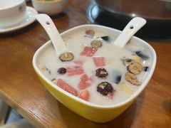 -老何家后安粉·糟粕醋海鲜火锅(三亚湾椰梦长廊店)