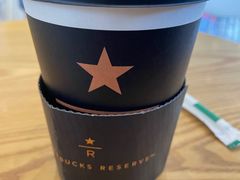 -星巴克臻选(深圳龙华红山天虹店)