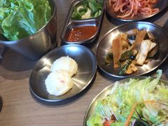 -西塔老太太泥炉烤肉(双井店)