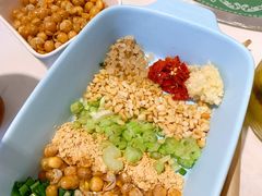 -蛙两只美蛙鱼头火锅(恒茂店)