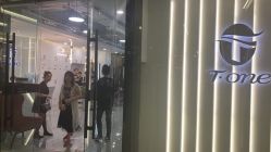 -AYO SALON