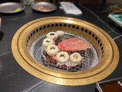 -山川小町·极番烧肉(新地假日广场店)