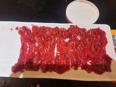 -潮汕三宝鲜牛肉火锅
