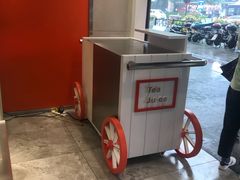 -CoCo都可(湖滨银泰店B区店)