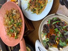 -云海肴·汽锅鸡·云南菜(天山百盛优客店)