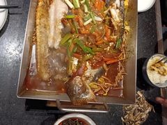 -鸣记脆皮烤鱼·海鲜烤鱼(亿合城店)