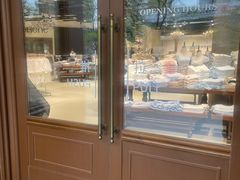 -ONE MOMENT(北京朝外店)