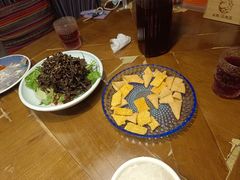 -雀舞云南菜(天津天河城购物中心店)