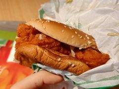 青花椒风味麦辣鸡腿汉堡-麦当劳(番禺易发商业街店)