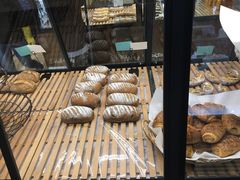 -Dough&Joe团憩(瑞虹天地月亮湾店)