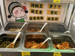 -蒙自源米线大王(东站店)