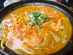 -有红鸡毛店·砂锅菜(抚琴夜市店)
