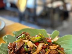 -玖月时尚泰式餐厅