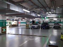 -国华国际广场-地下停车场