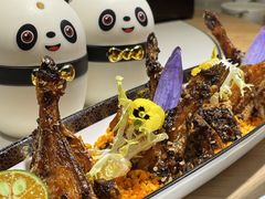 -嫩芽 ·地道重庆菜(十八梯露台夜景店)