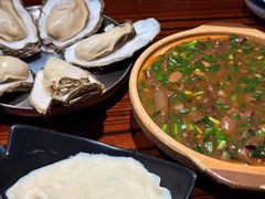 -蚝堡海鲜·威海菜·海肠捞饭·烧烤·亚洲吃蚝公司(幸福门店)