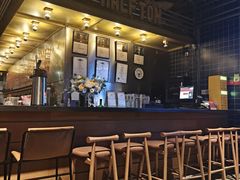-半吨 Halfton&Friends(车公庙店)