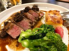 -卡佩罗意大利餐厅及酒吧Al Cappello Trattoria