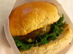 芝心手打牛肉堡-龙治汉堡(中华城店)
