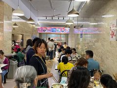 -花溪王记牛肉粉(四季花溪商场店)