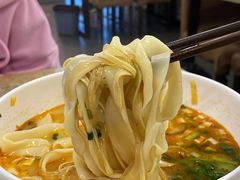 -豫碗香老烩面(梅河店)