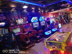 -汤姆熊欢乐世界(滨江店)
