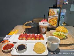 -麦龙·新港风料理(江汉路店)