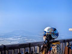 -中旅松花湖滑雪场