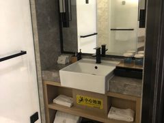 -杭州西湖东坡酒店