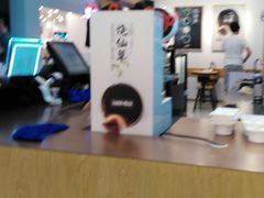 -百联临沂购物中心(临沂路店)