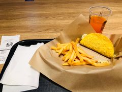 -Taco Bell 塔可贝尔(东方明珠店)