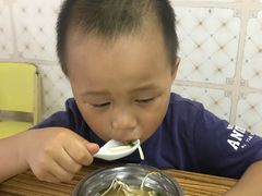 -荣巷小馄饨(荣巷店)