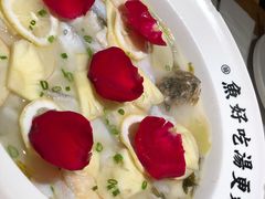 -江渔儿酸菜鱼·拔草餐厅(虎门君乐汇店)
