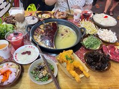 -赵美丽·重庆社区火锅·直营店(火车东站·中豪国际店)