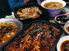 -巴特餐饮6加1音乐餐吧·新疆菜