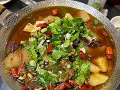 -周老三跷脚牛肉·全牛火锅(非遗传承店)