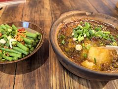 -有红鸡毛店·砂锅菜(抚琴夜市店)