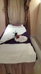 -蕾蕾美颜美容美体